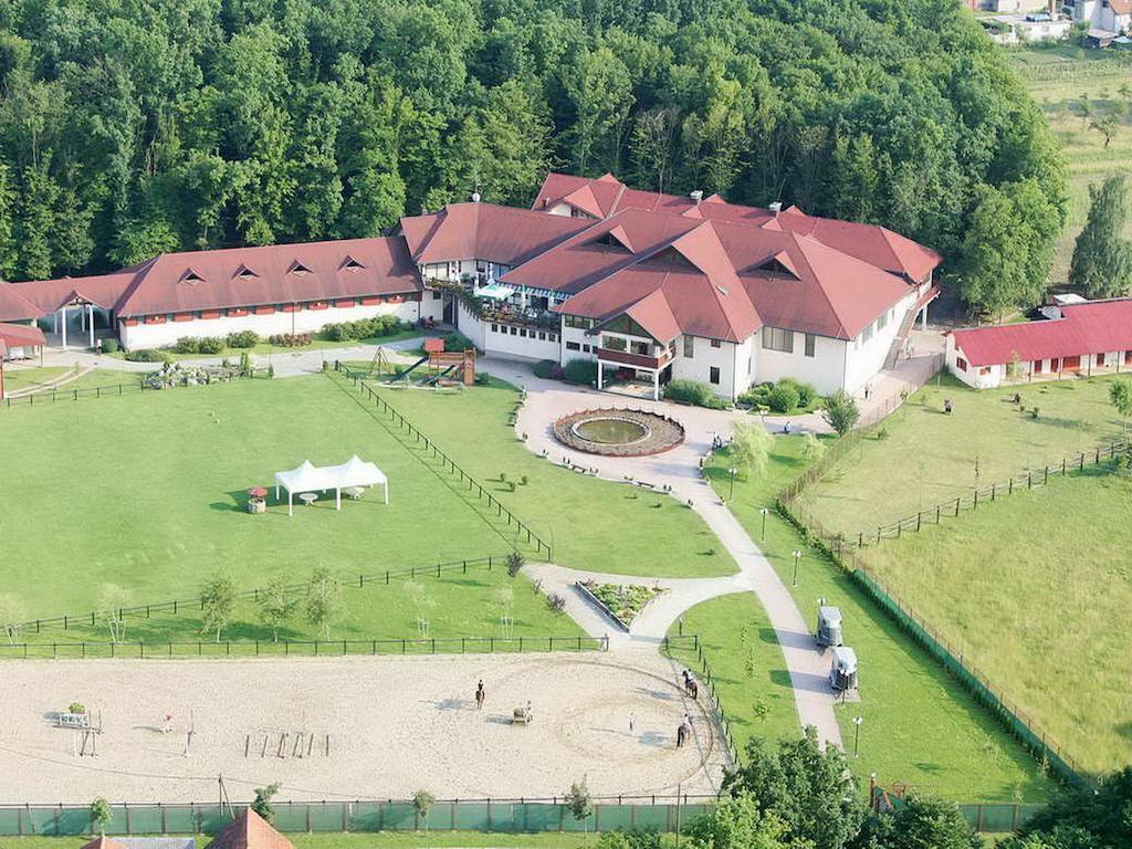 Guesthouse Trajbar Team Zapresic Bagian luar foto